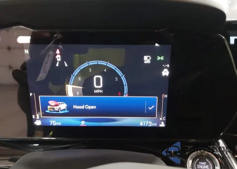 2025 Chevrolet Trax Fwd Activ z USA, uszkodzony, nr VIN KL77LKEP2SC140833